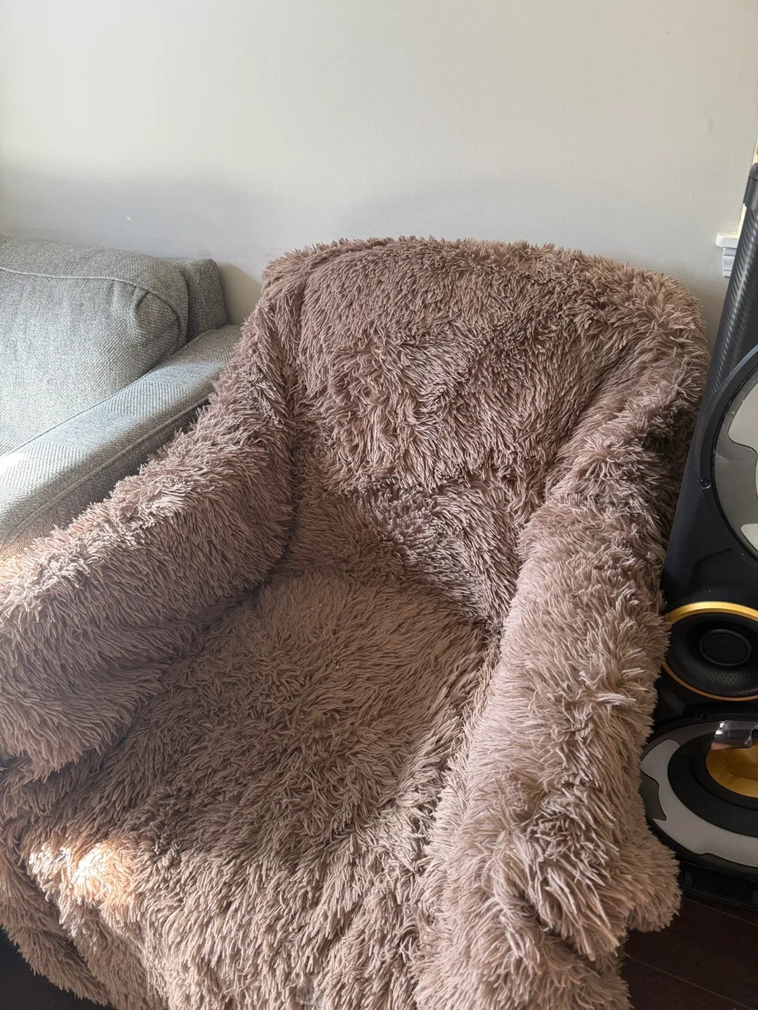 2 Fuzzy Office Chair Cover - Cream image indicator(2)