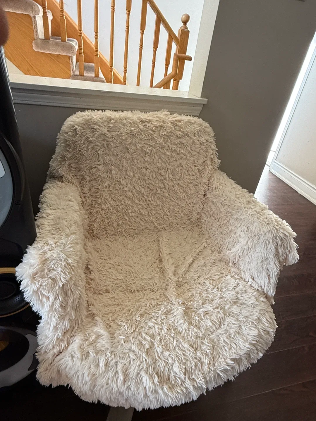 2 Fuzzy Office Chair Cover - Cream image indicator(5)