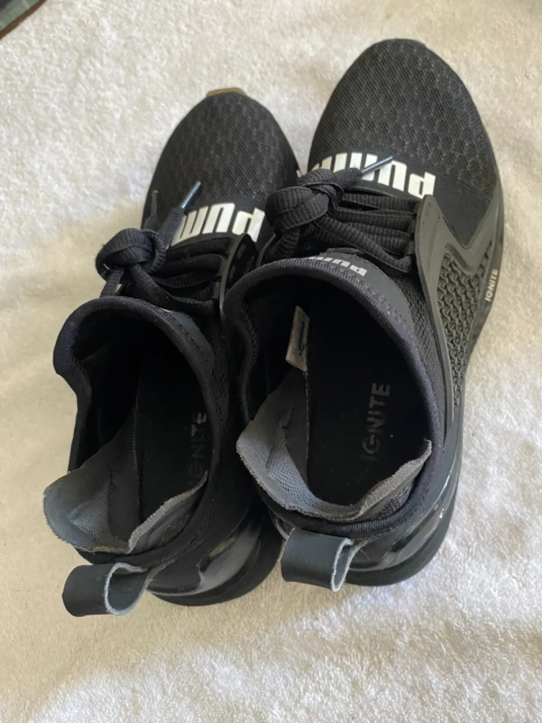 Puma Ignite Black Sneakers image indicator(2)