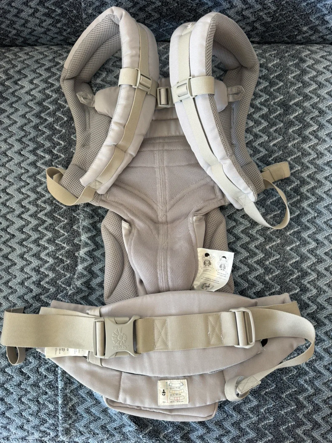 Ergobaby Omni Classic Pearl Grey Carrier image indicator(4)