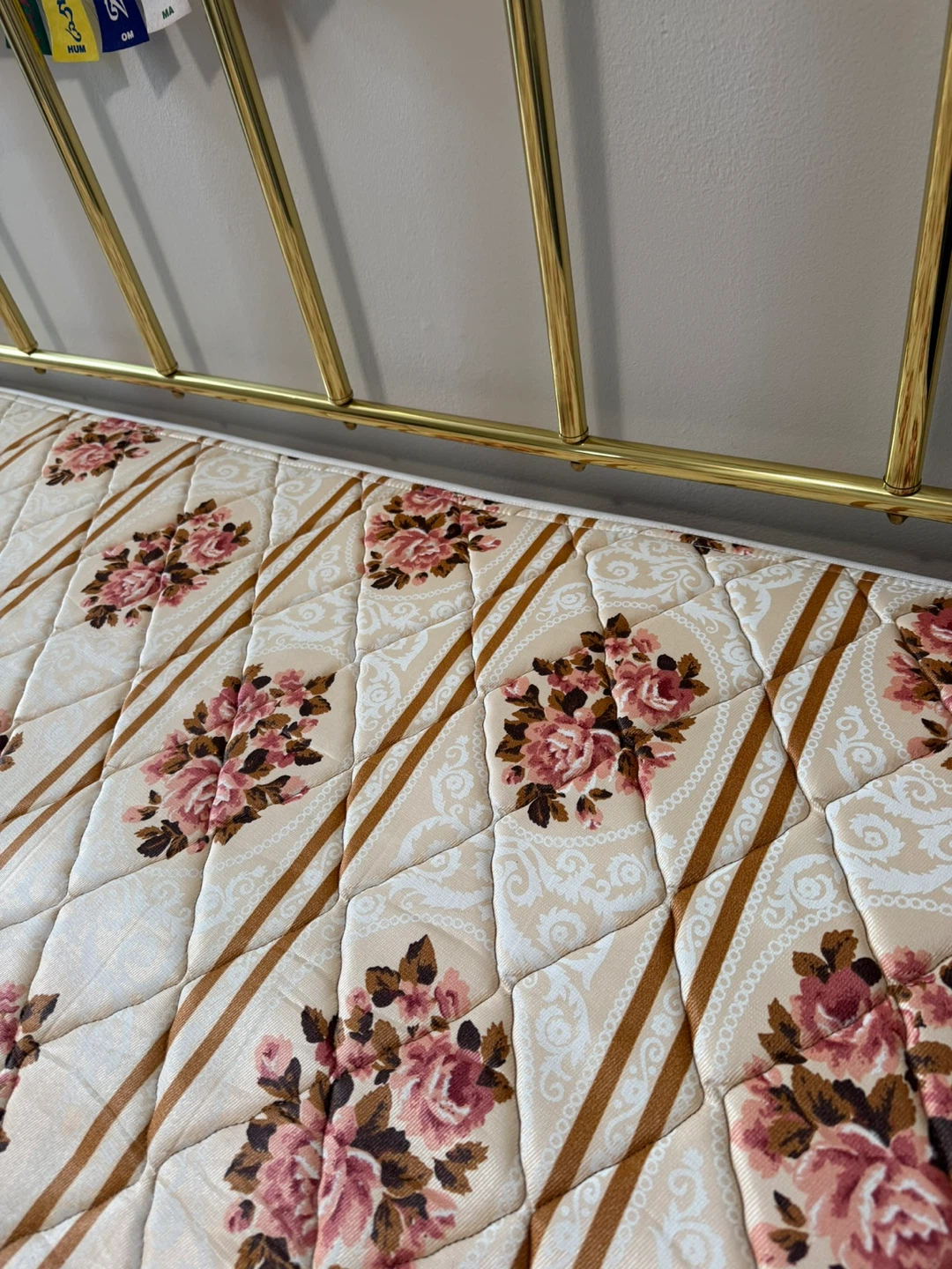 Sears-O-Pedic Floral Mattress - photo 4