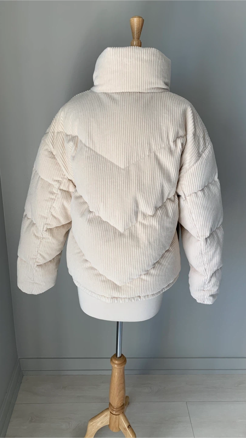 The Cloud Puff Aritzia M - photo 3