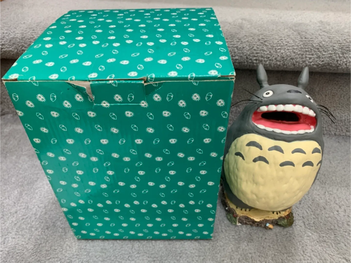 Totoro Money bank - brand new in box image indicator(6)