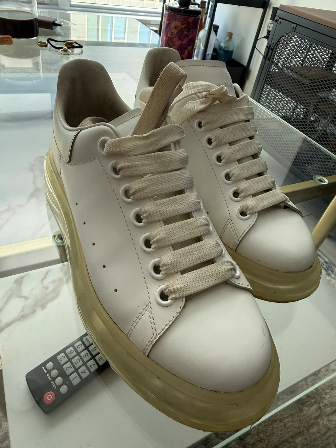 Authentic Alexander Mcqueen 7W thumbnail
