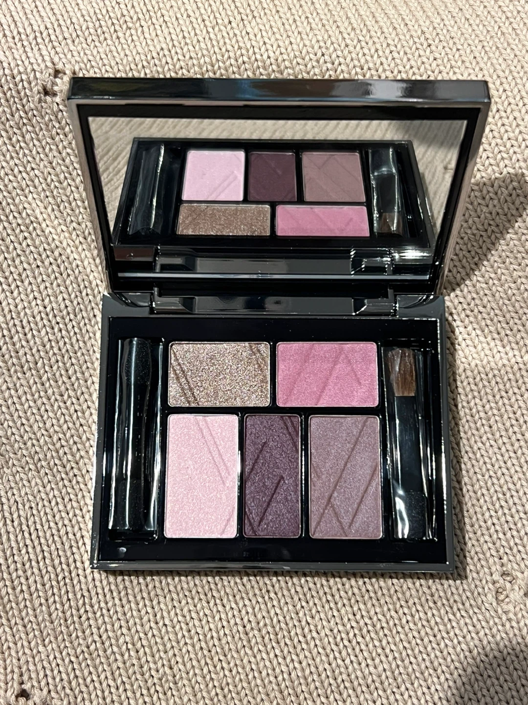 Lise Watier Dress Code 5-Colour Eyeshadow Palette
