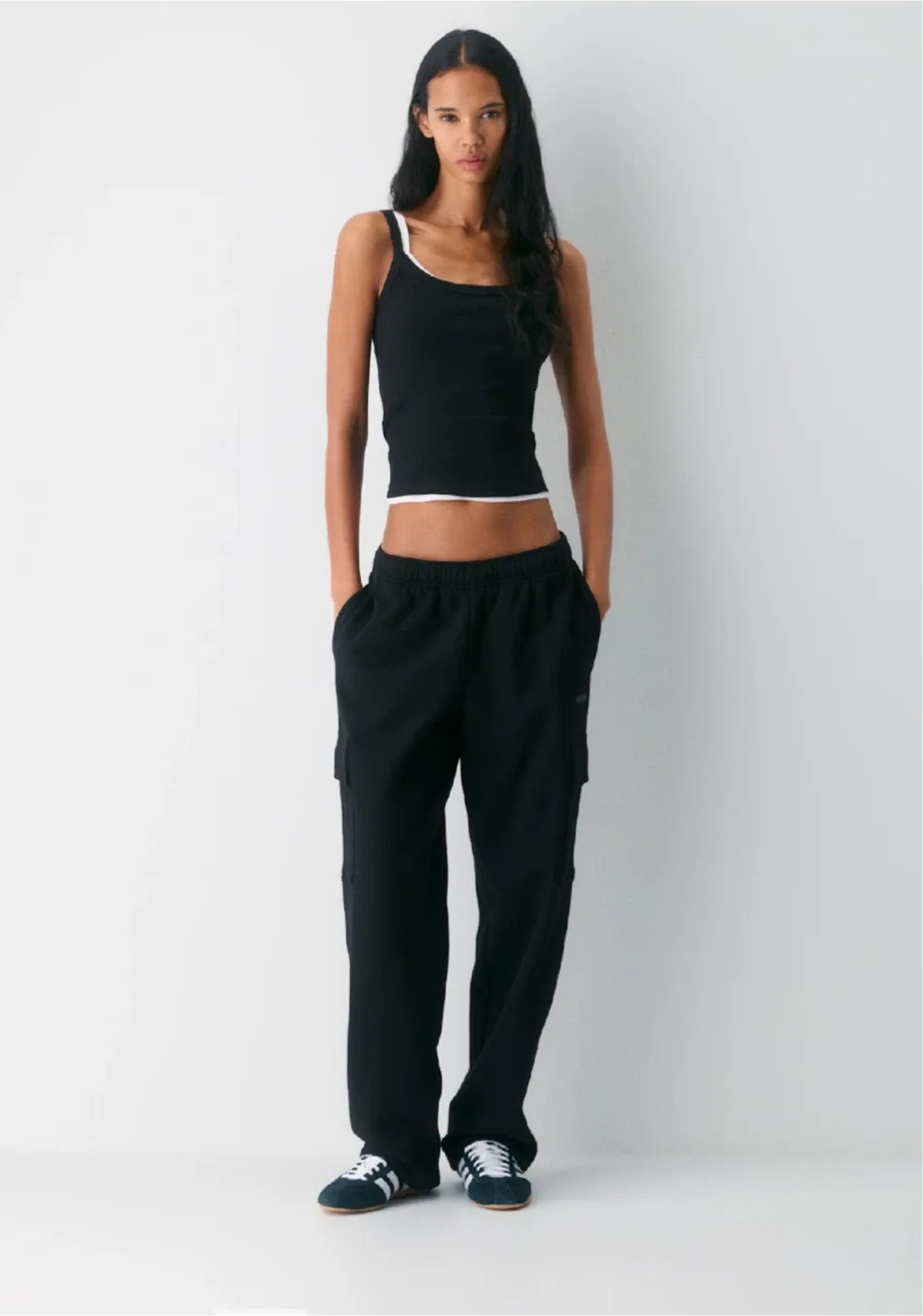 Aritzia TNA Cozy Sweatfleece Mega Cargo™ Sweatpant - medium thumbnail