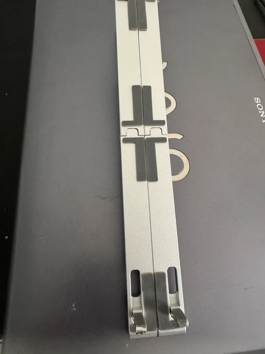 Adjustable Laptop Stand - Silver image indicator(3)