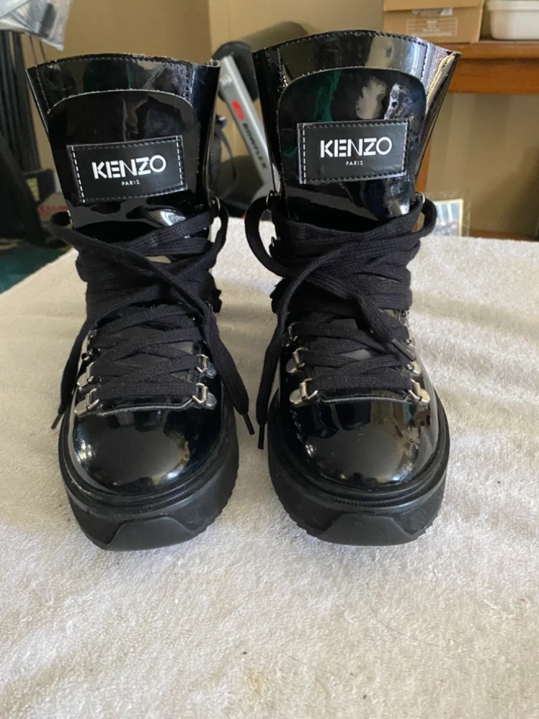Kenzo Alaska Black Patent Leather Boots Size 37 thumbnail