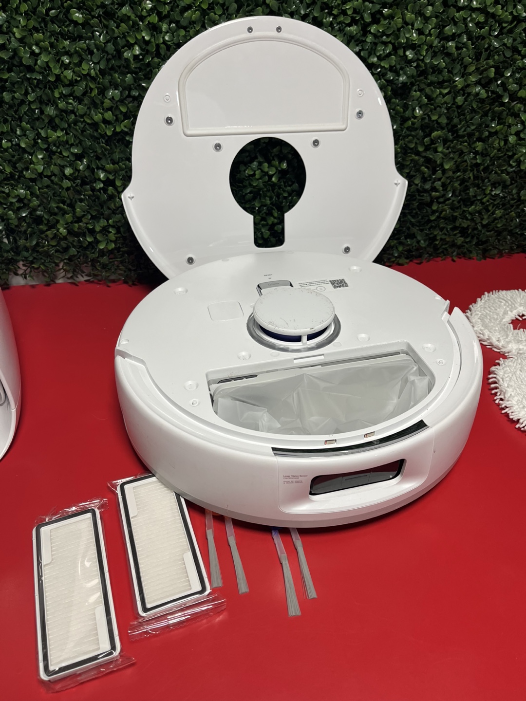 Narwal Freo Robot Vacuum & Mop Combo - photo 5