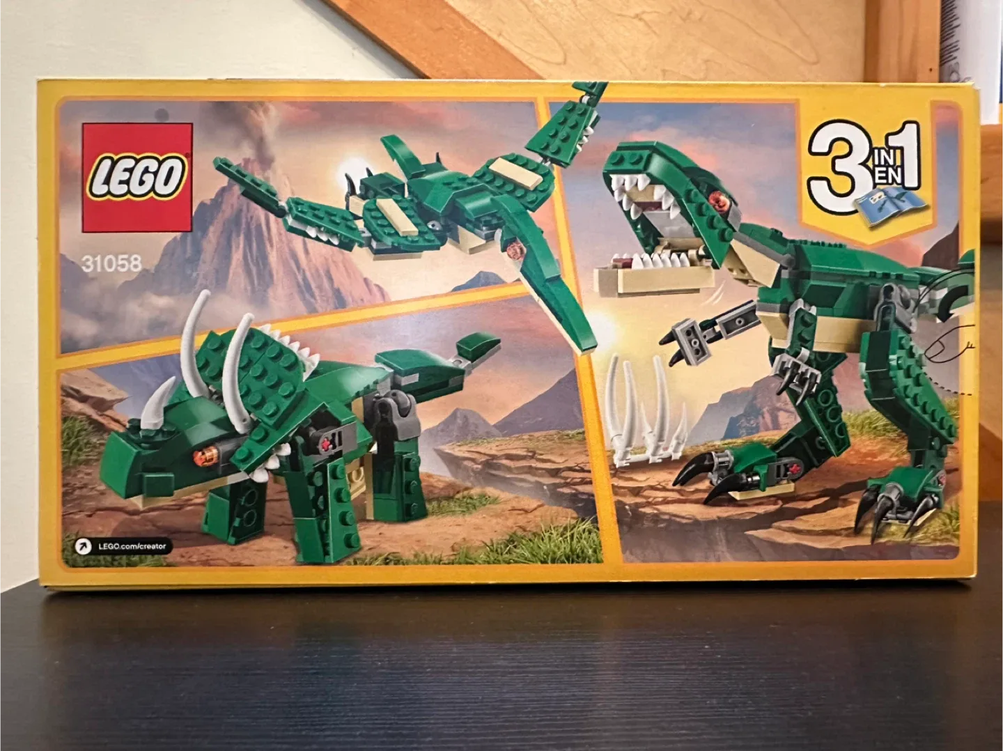 LEGO Creator 3in1 Mighty Dinosaurs 31058 image indicator(2)