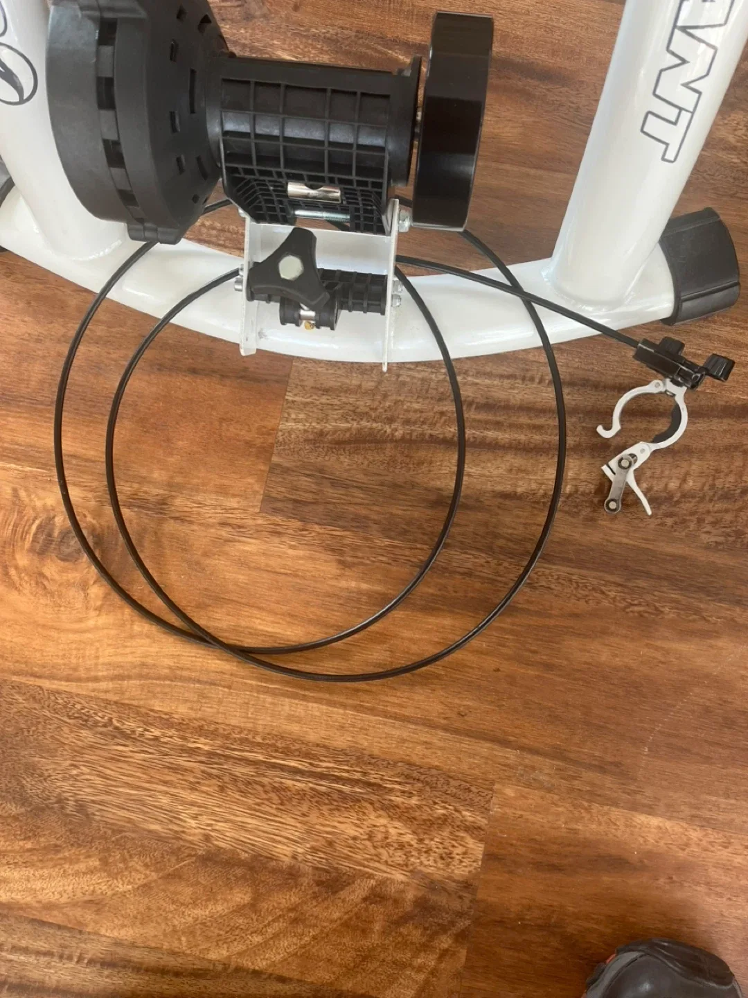 Giant Cyclotron Fluid ST Trainer image indicator(5)