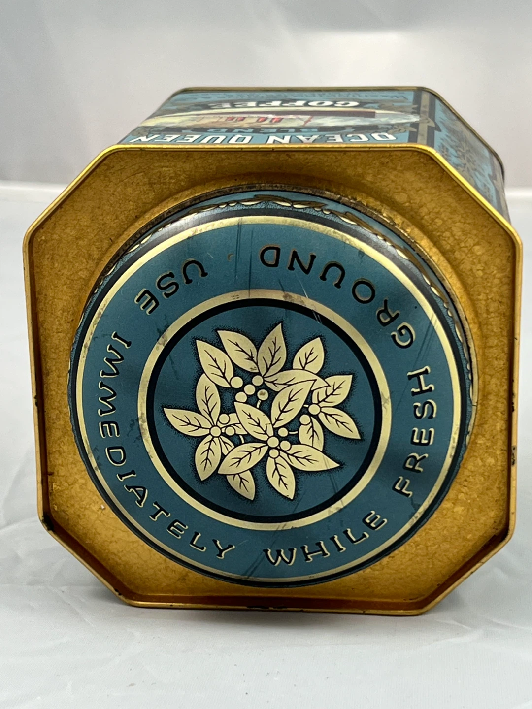 Vintage Daher Ocean Queen Blend Coffee Tin - photo 2