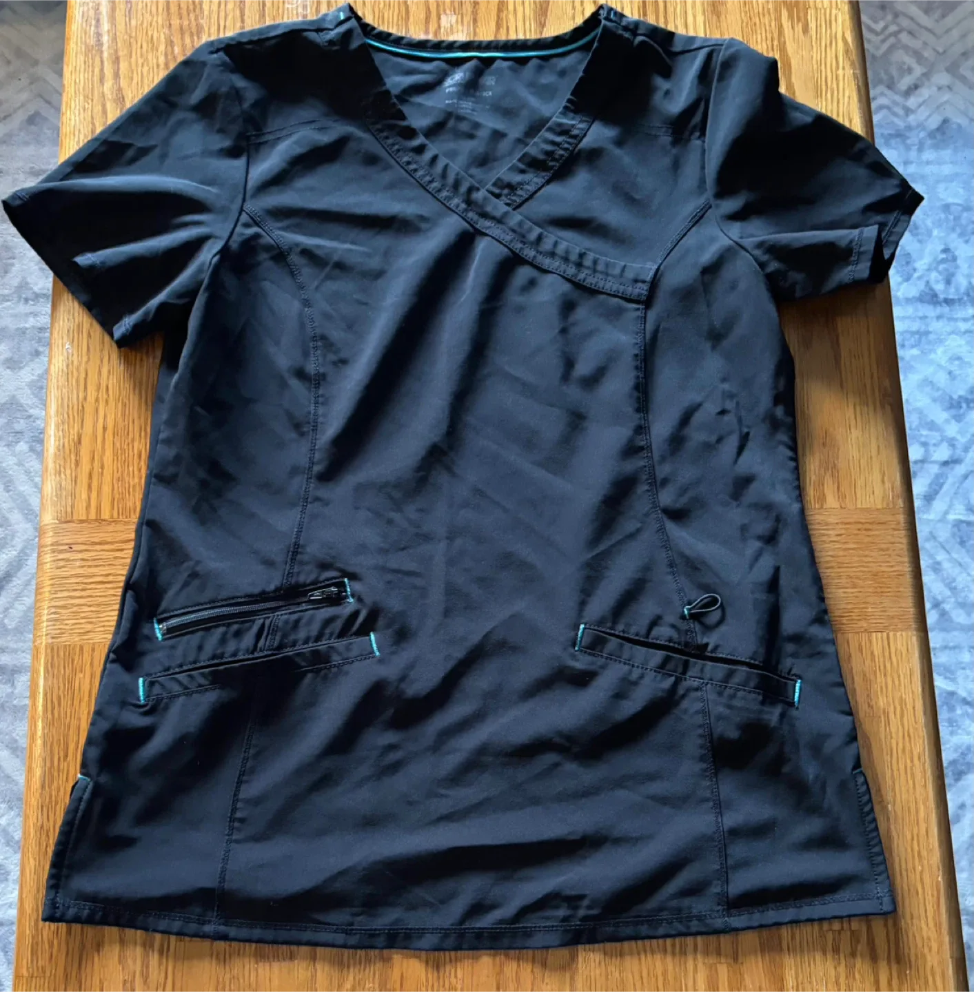 Scrubs - Assorted Colours image indicator(4)