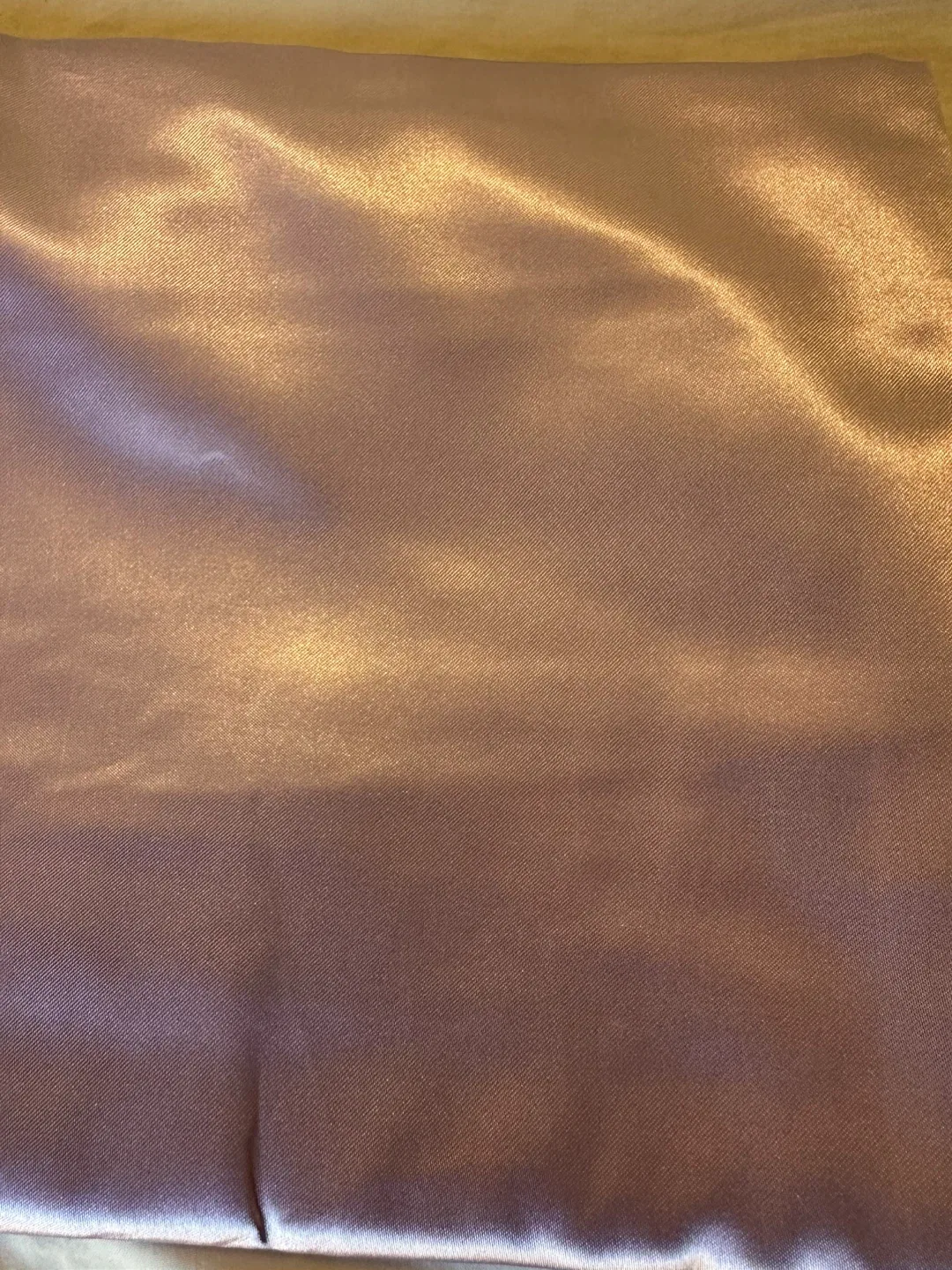 Floral Embroidered duvet cover 200x200cm image indicator(3)