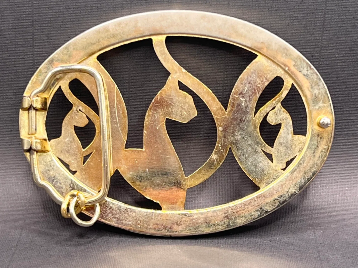 Gold Tone Rhinestone Cat Belt Buckle image indicator(4)