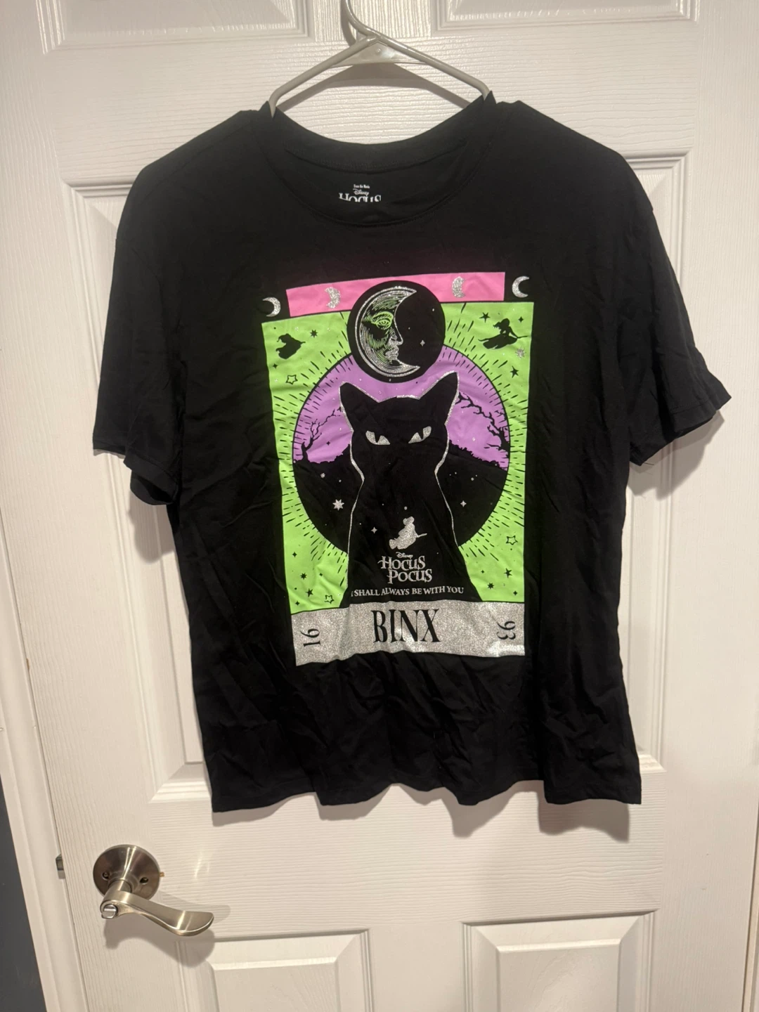 Disney Hocus Pocus Black Graphic Tee - Size L (11-13) - photo 3