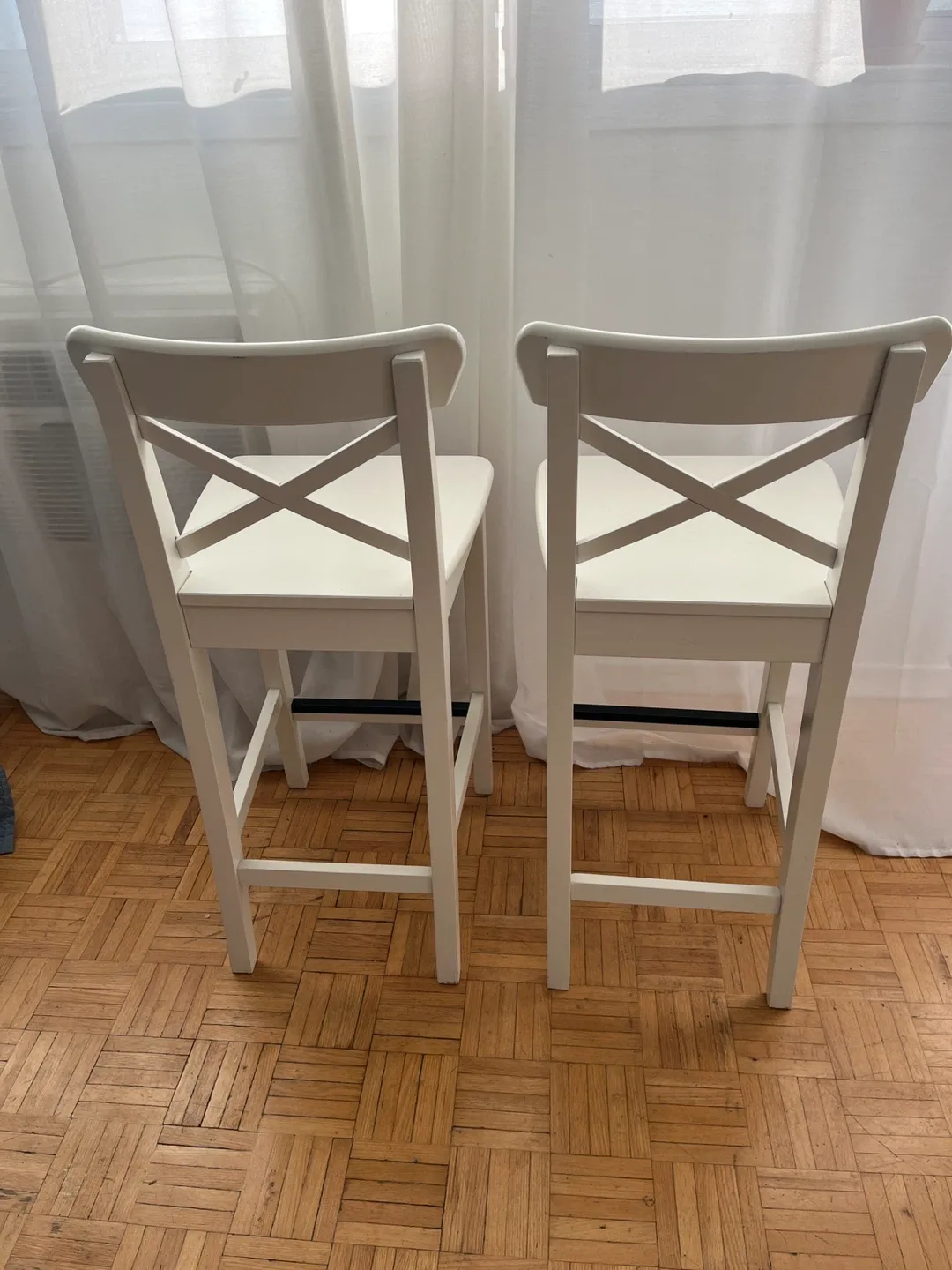 IKEA Ingolf Bar Stools - White image indicator(3)