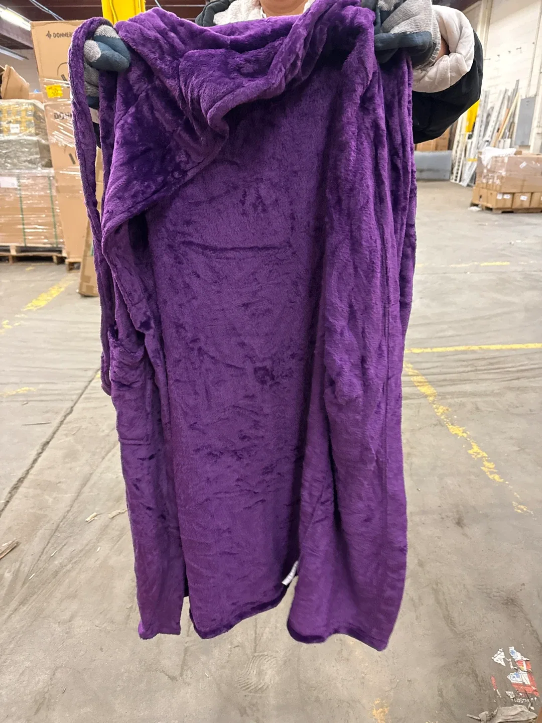 New Comfy Robe - XL image indicator(2)