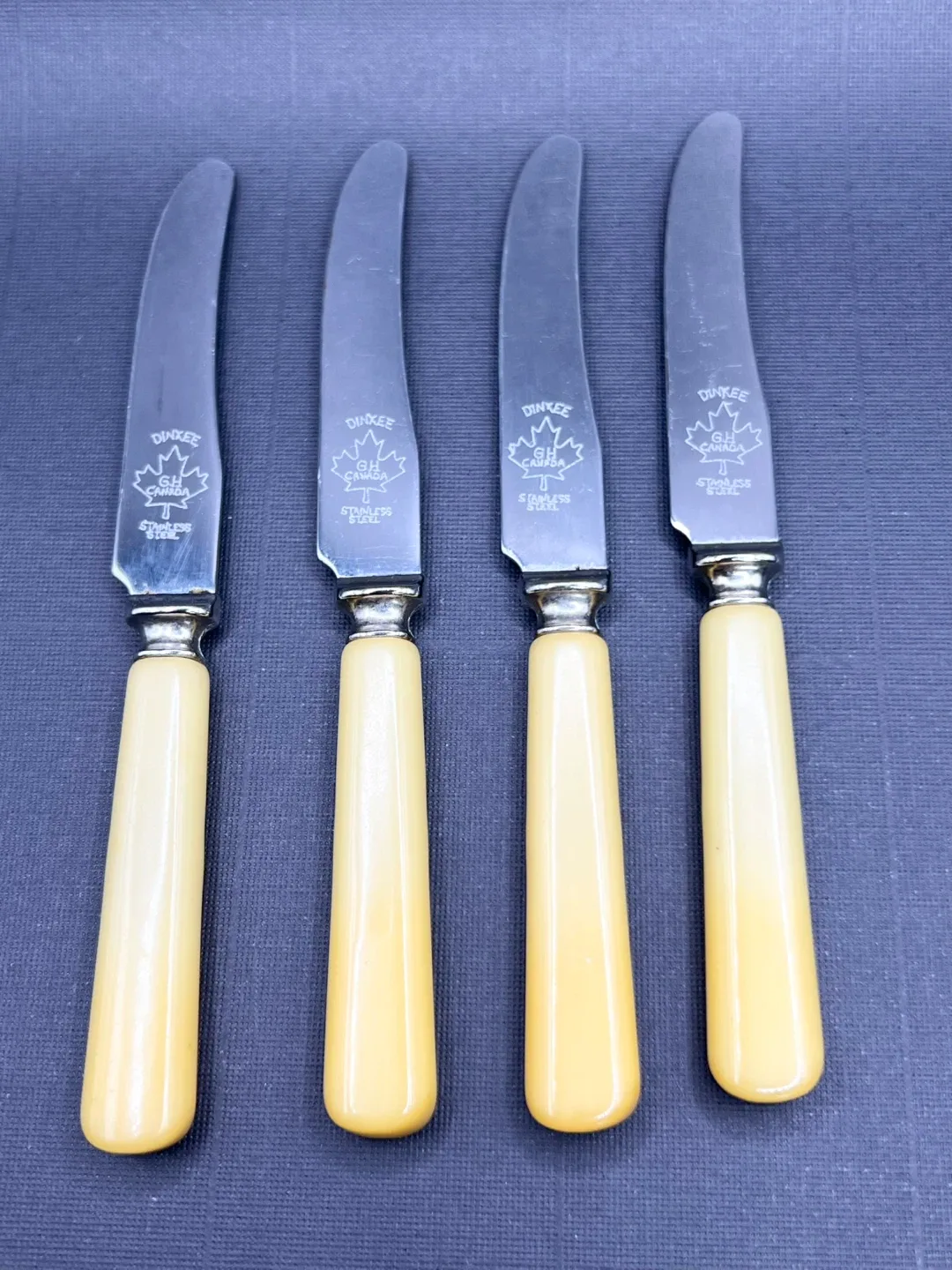 vintage Dinkee knives with Bakelite handles butter knives image indicator(4)