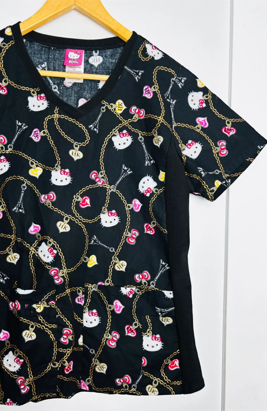 Hello Kitty Scrub Top image indicator(2)