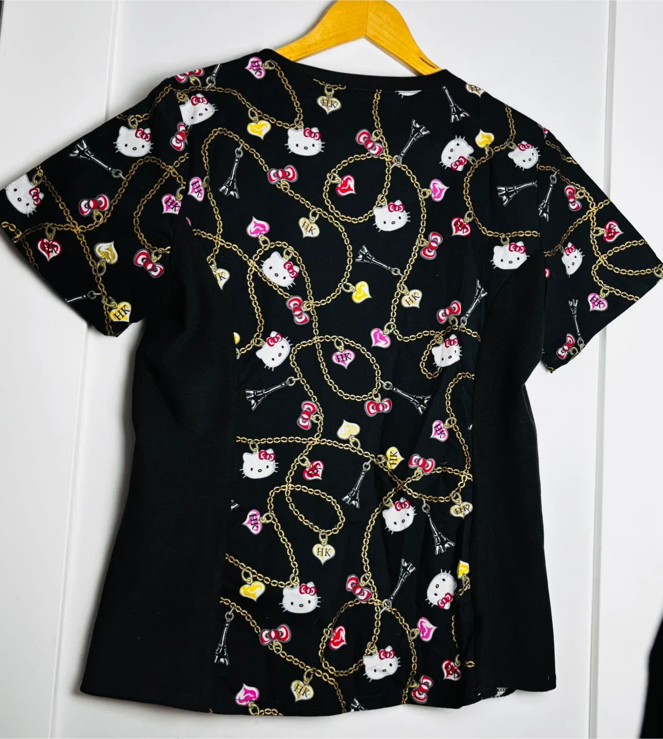Hello Kitty Scrub Top image indicator(5)