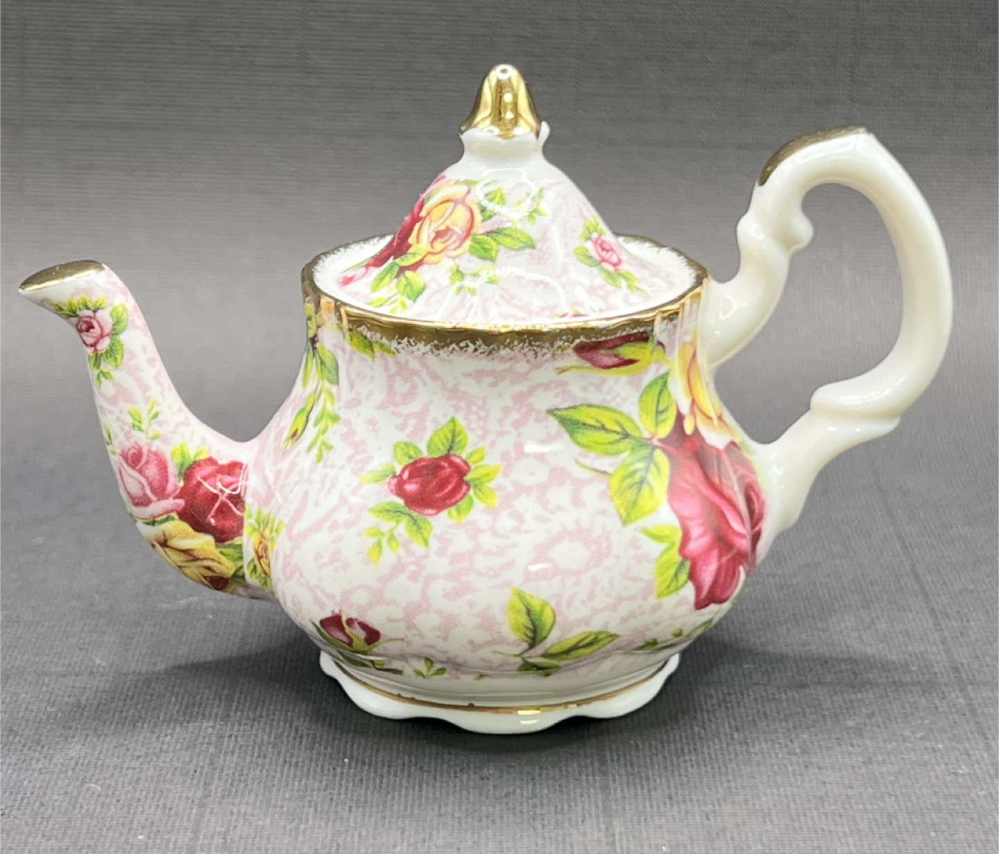 Vintage Royal Albert shelf sitter decoration teapot