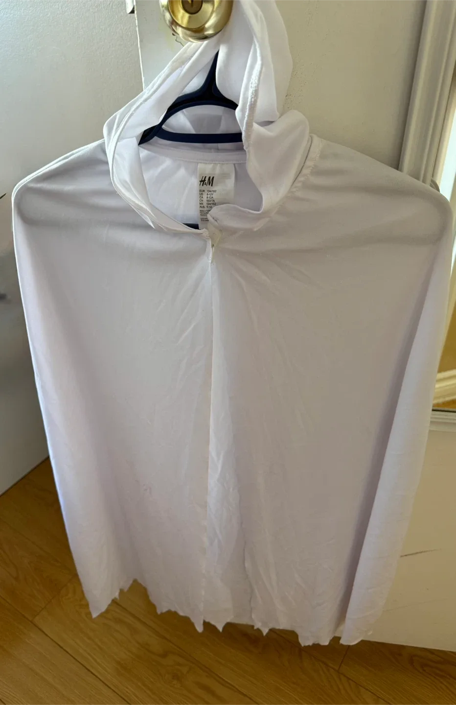 H&M White Halloween Costume Cape - Size M🧡 image indicator(3)