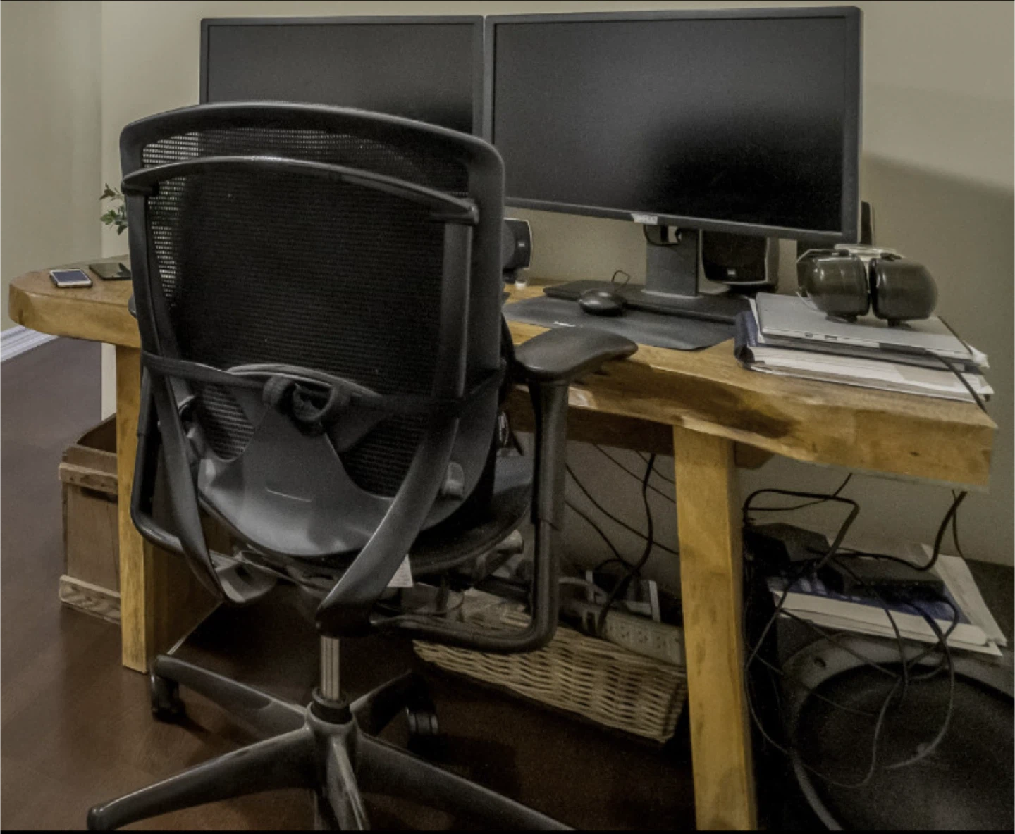 Live Edge Solid Wood Desk - photo 2