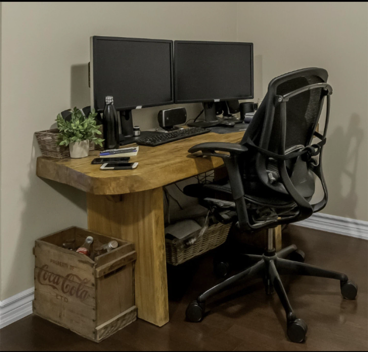 Live Edge Solid Wood Desk