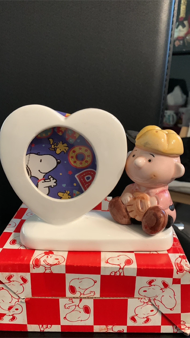 Charlie Brown & Peppermint Patty Ceramic Picture Frame - photo 3