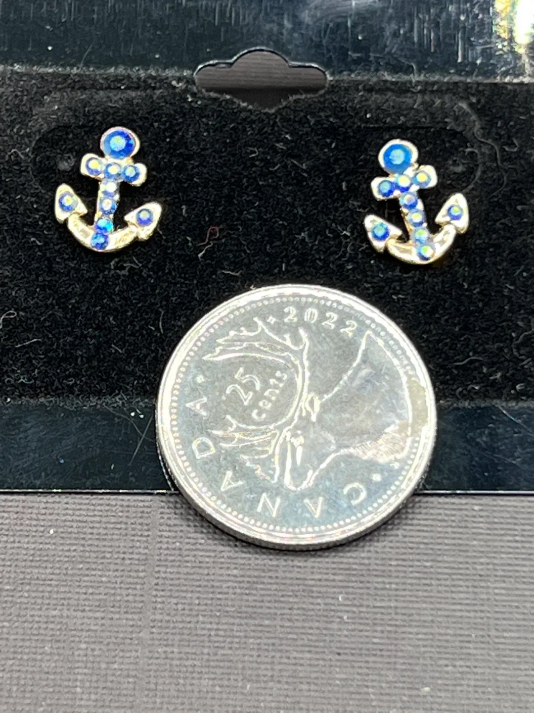 Assorted vintage Jewellery Lot image indicator(2)