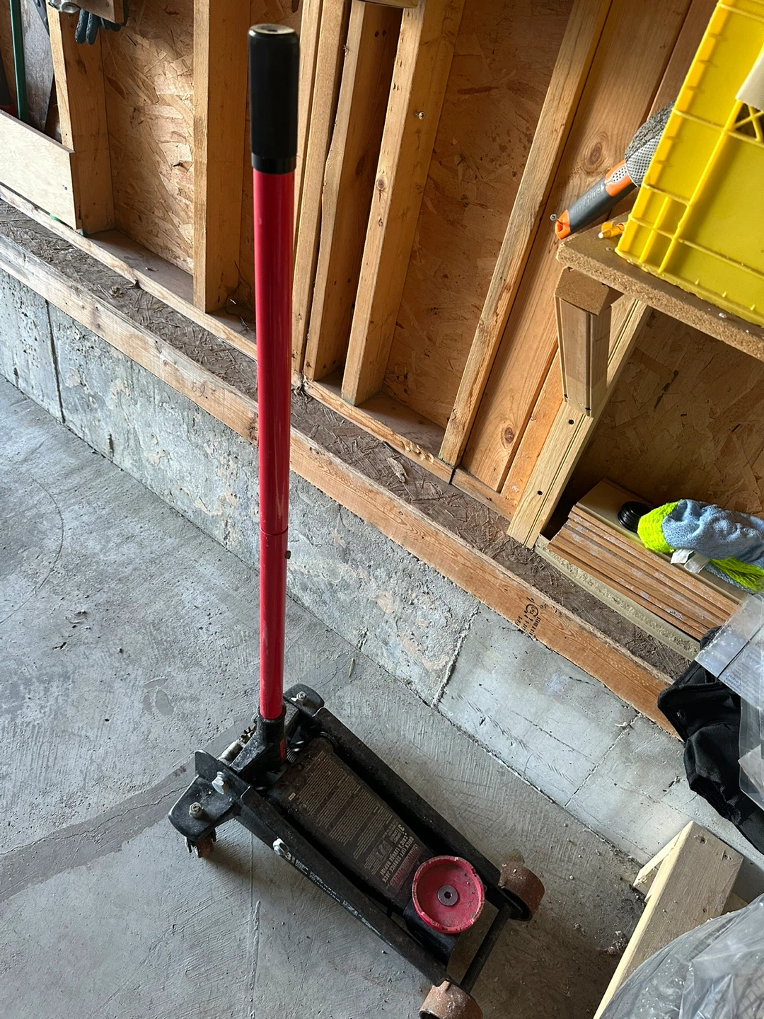 3 Ton Hydraulic Floor Jack - photo 2