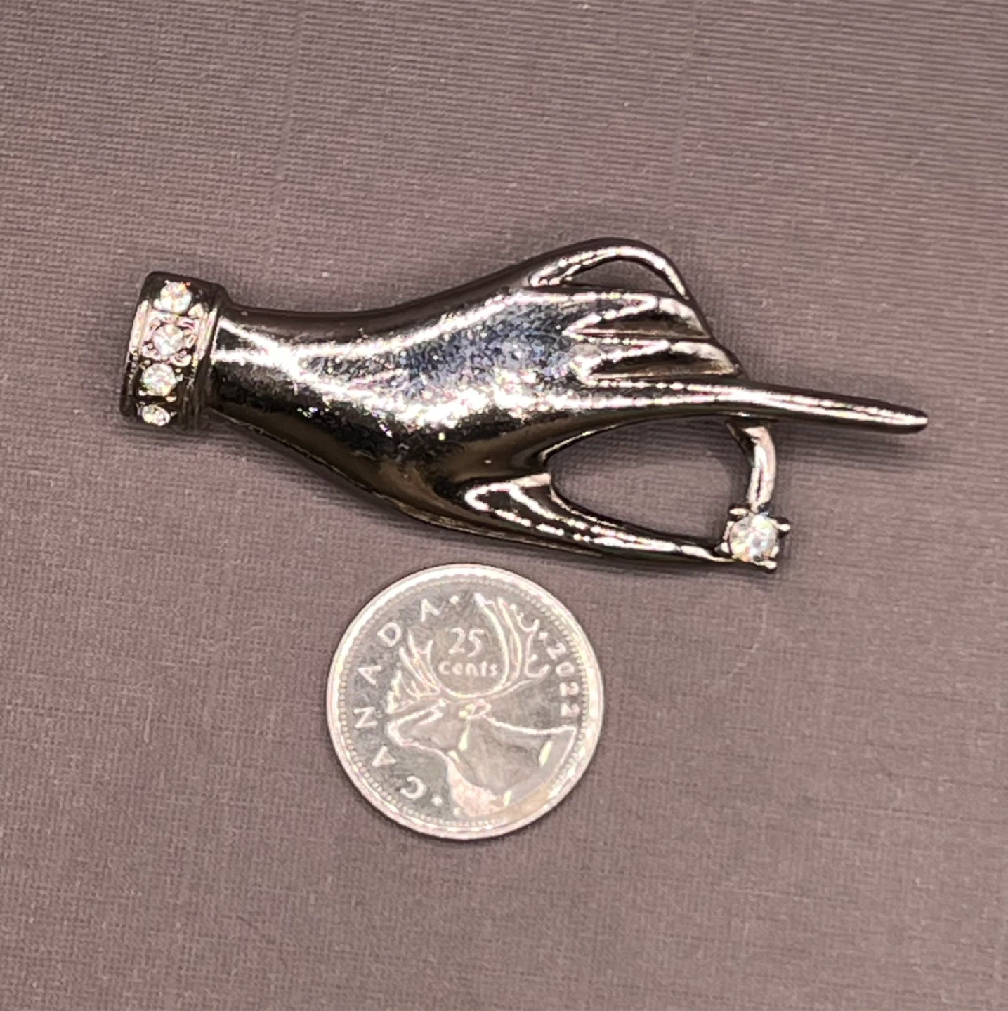 Vintage Brooch Set - Sailboat, Hand, Wishbone - photo 4