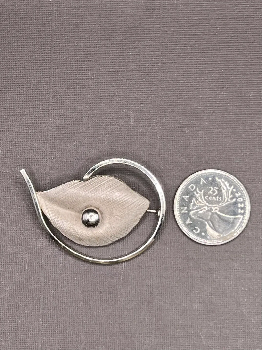 Vintage Bond Boyd Sterling Silver Leaf Brooch image indicator(2)