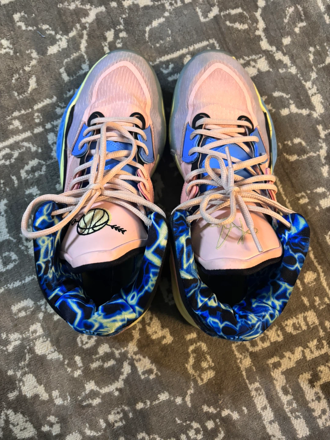 Nike Kyrie Infinity Basketball Shoes - Size 9.5 - photo 2