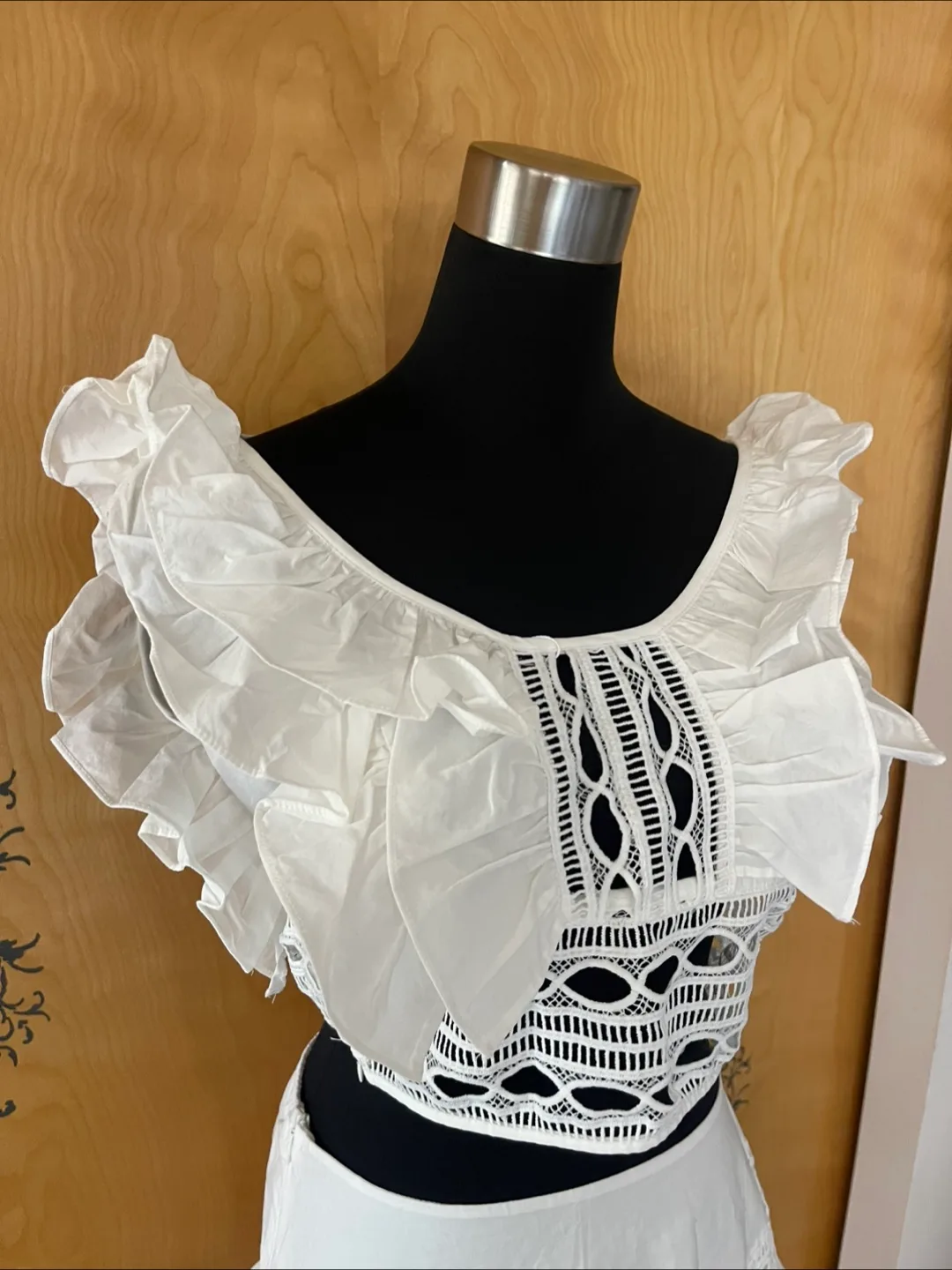 NWT Crochet Embroidered Cotton Crop Top Skirt Set image indicator(9)