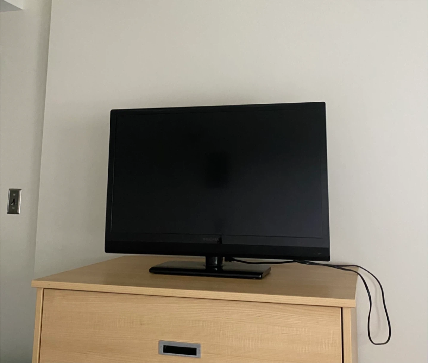 Insignia TV 32”