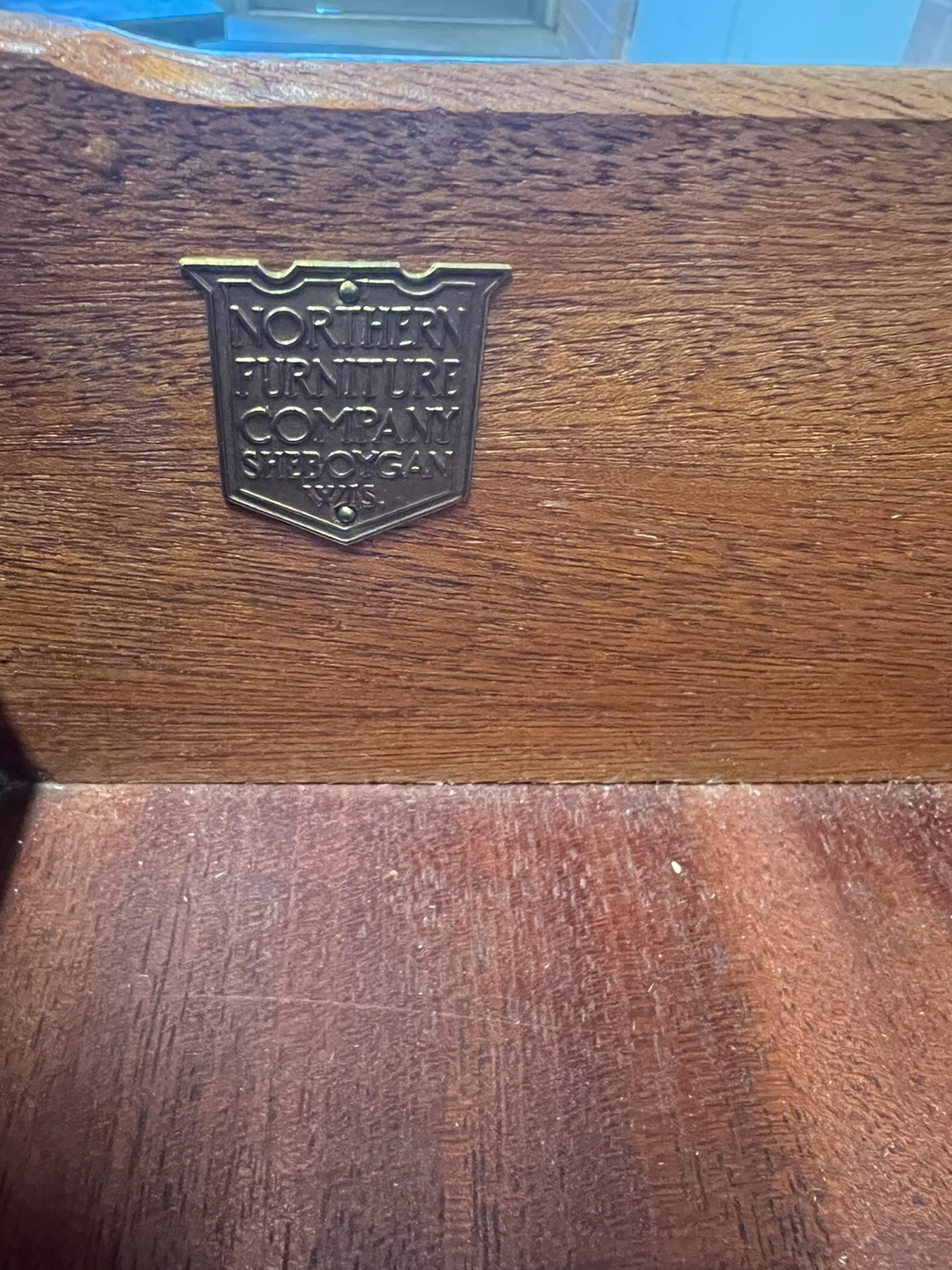 Northern Furniture Company Dresser - photo 5