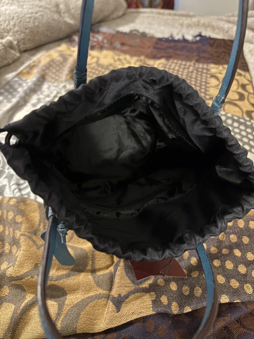 Guy by Rabeanco Blue Bucket Bag image indicator(6)