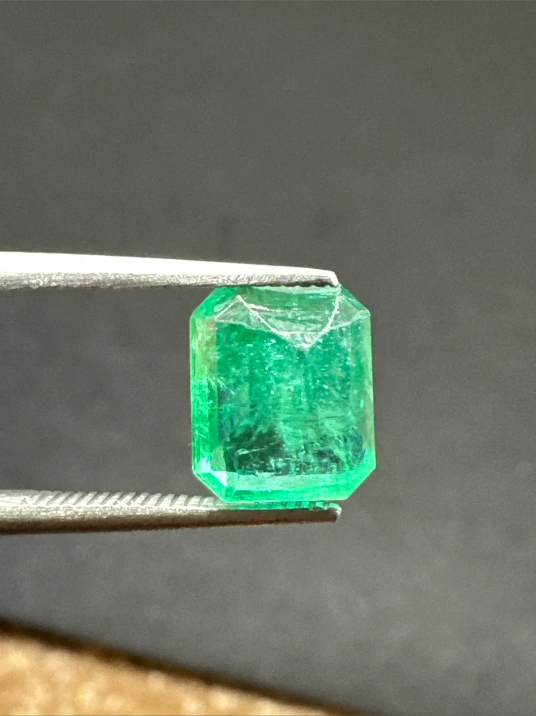 Beautiful Zambian emerald Loose Stone 3.23 Carat image indicator(9)