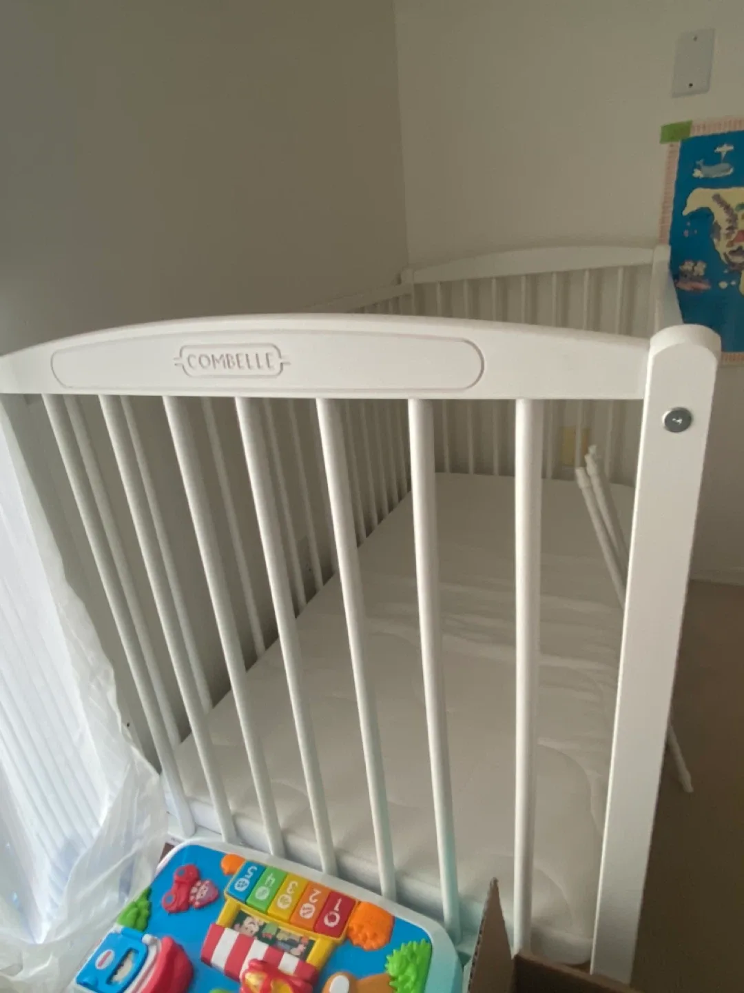 Combelle White Baby Crib image indicator(2)