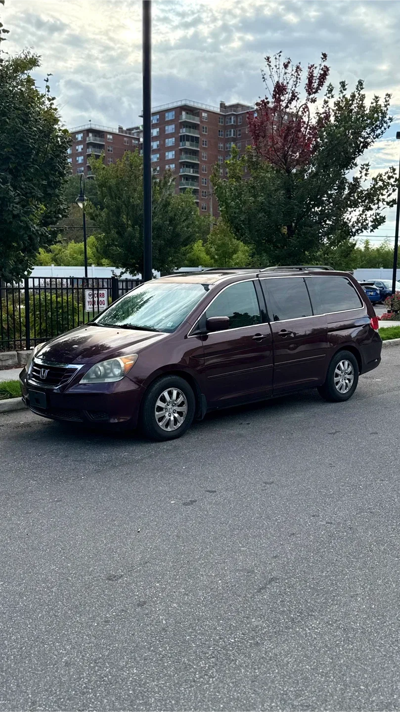 Honda Odyssey Minivan 2008 image indicator(2)