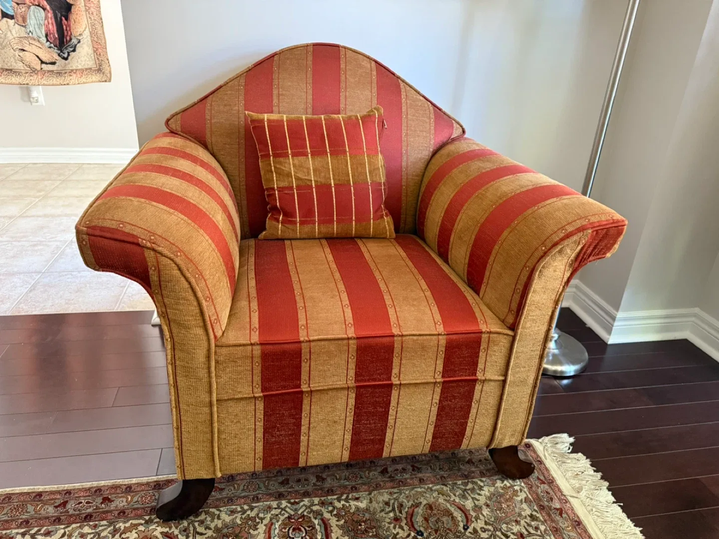 Living Room Sofa , love seat and Armchair Set image indicator(2)