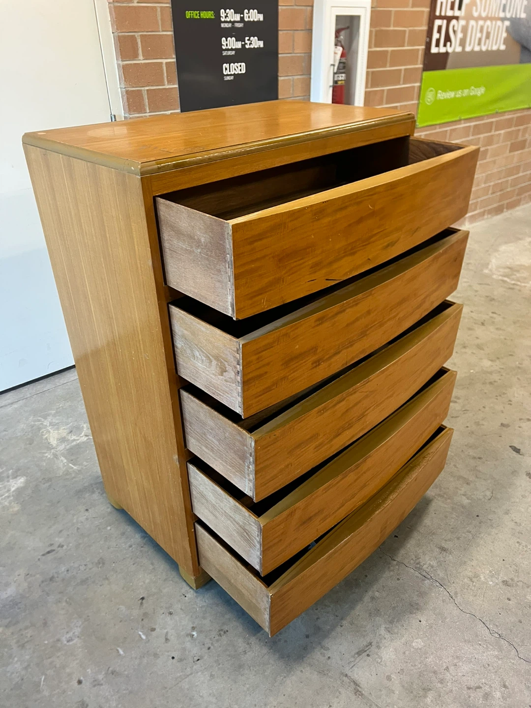 Wooden 5-Drawer Dresser - photo 4