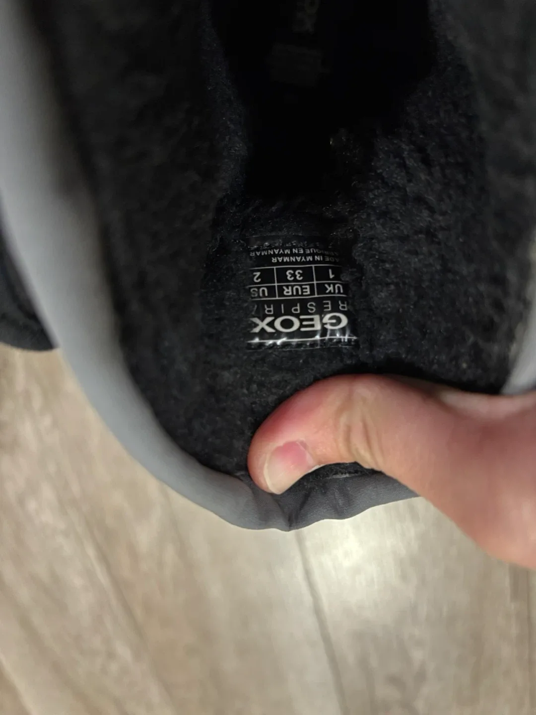 Geox Minus Thirty Black Winter Boots - Size 2 image indicator(4)