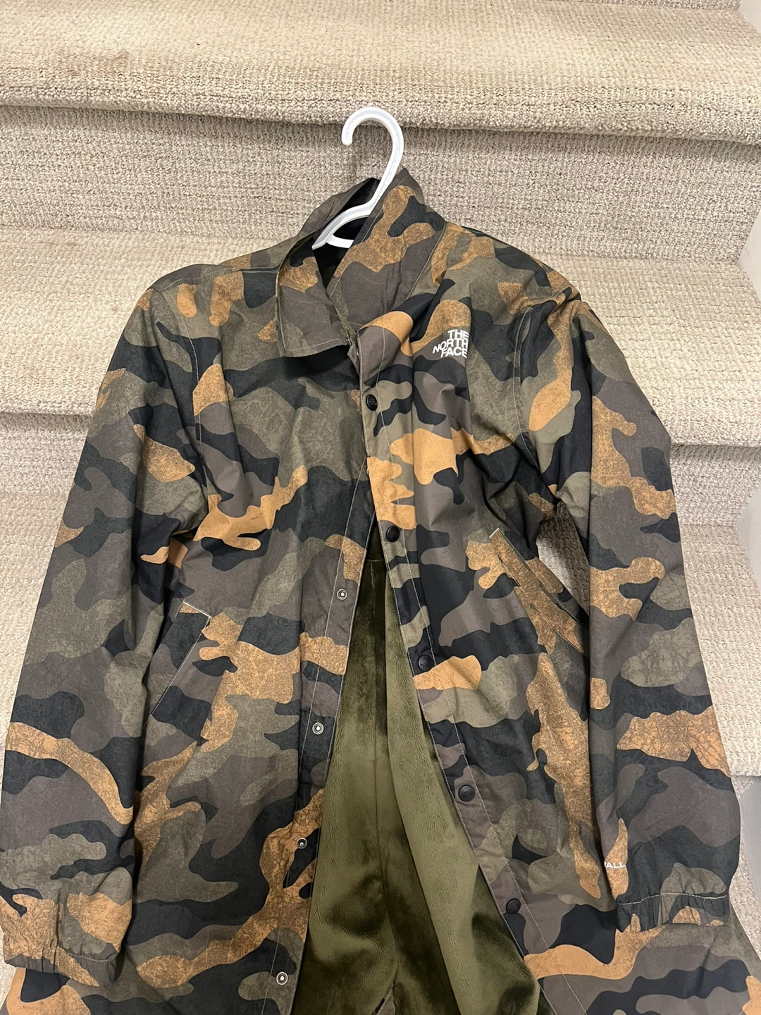 The North Face Camo Jacket - Women's Large - photo 2
