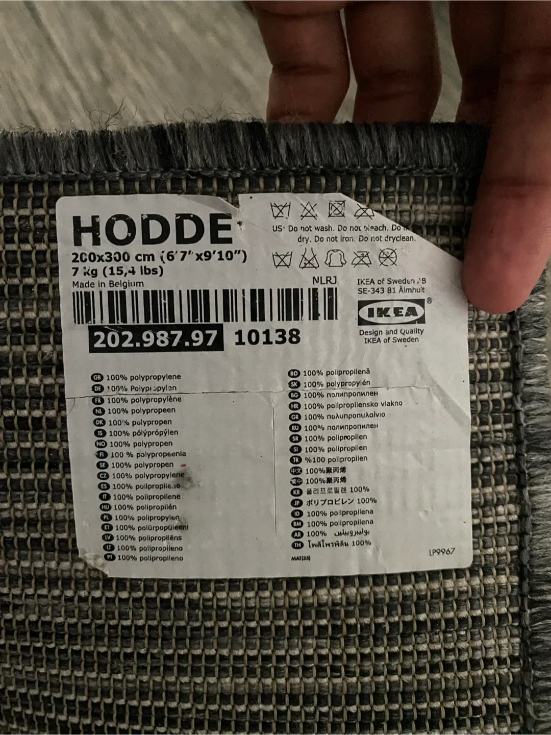 IKEA Hodde Rug - 6'7" x 9'10" image indicator(3)