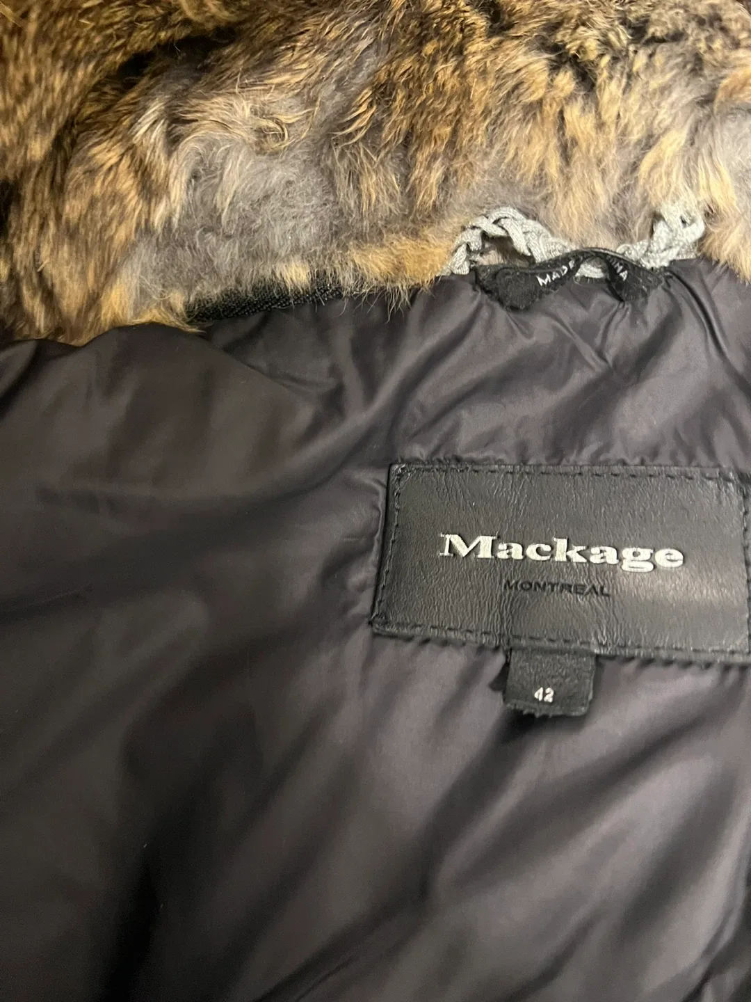 Mackage Black Down Winter Jacket Size 42 image indicator(3)
