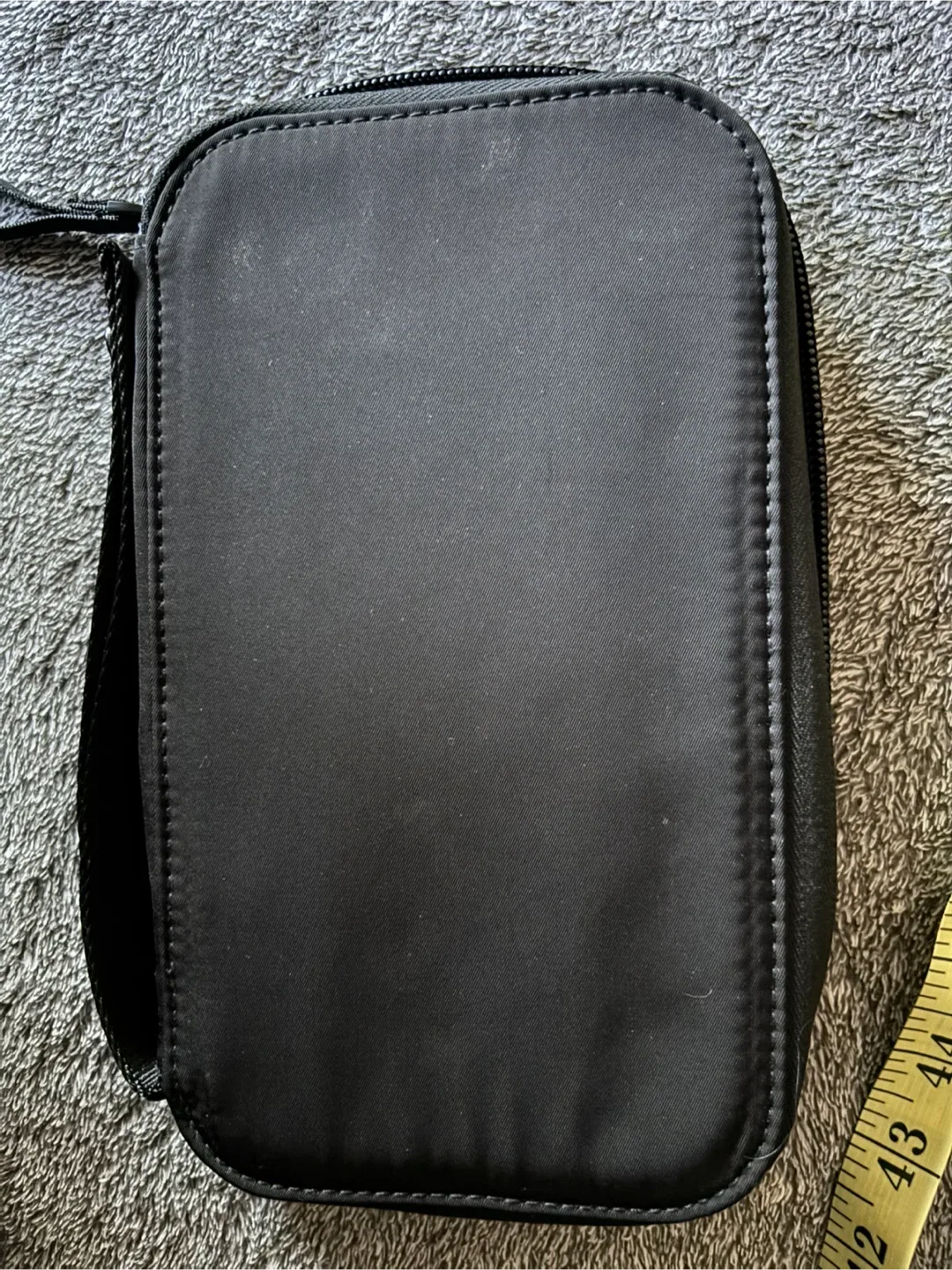 Carta passport holder/wallet image indicator(3)