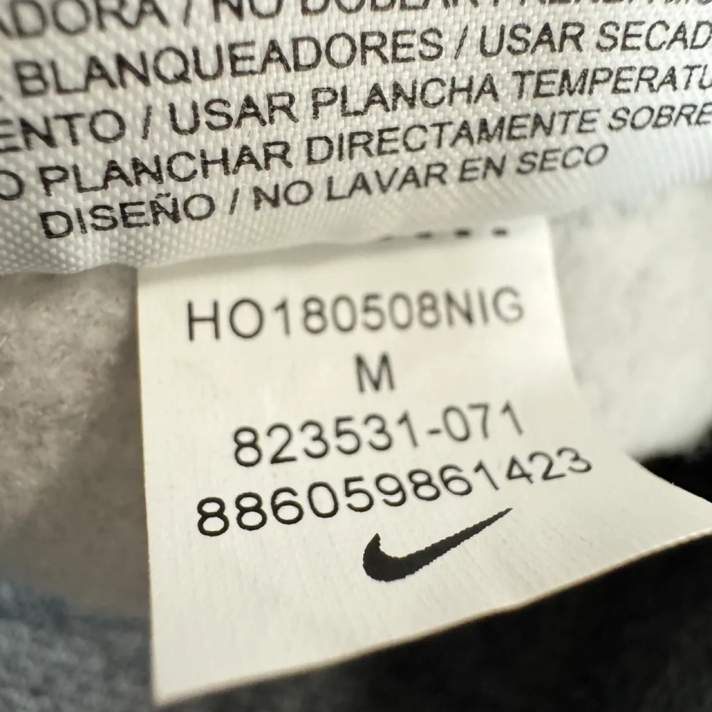 NIKE Gray Hoodie Dri Fit Sweater Size Medium, New Without Tag image indicator(4)